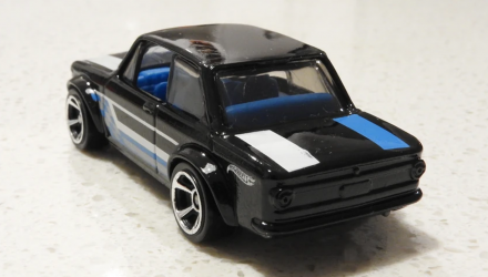 Машинка Базовая Hot Wheels BMW 2002 BMW 1:64 DHR80 Black - Retromagaz, image 3