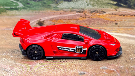 Машинка Базовая Hot Wheels Lamborghini Huracán LP 620-2 Super Trofeo Exotics 1:64 HTC25 Red - Retromagaz, image 4