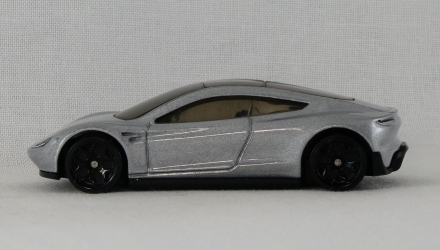 Машинка Базовая Hot Wheels Tesla Roadster Exotics 1:64 HCV04 Silver - Retromagaz, image 4