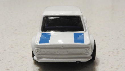 Машинка Базовая Hot Wheels BMW 2002 BMW 1:64 DHX60 White - Retromagaz, image 6