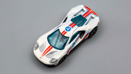 Машинка Базовая Hot Wheels '17 Ford GT Then and Now 1:64 GTB38 White - Retromagaz, image 4