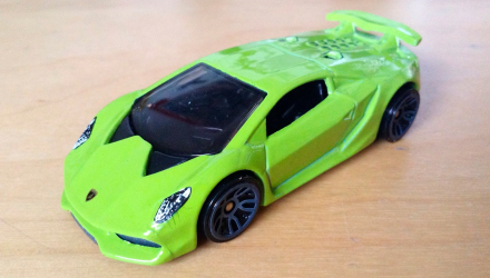 Машинка Базовая Hot Wheels Lamborghini Sesto Elemento Workshop 1:64 CFH88 Green - Retromagaz, image 2