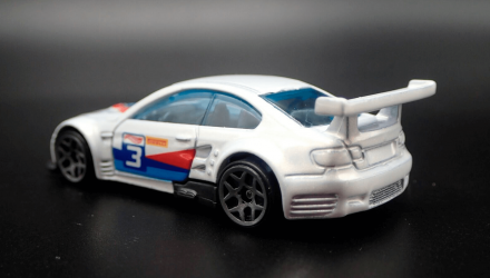 Машинка Базовая Hot Wheels BMW M3 GT2 Race Day 1:64 GTC82 White - Retromagaz, image 3