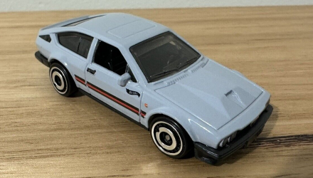 Машинка Базовая Hot Wheels Alfa Romeo GTV6 3.0 Factory Fresh 1:64 HTC53 Grey - Retromagaz, image 1