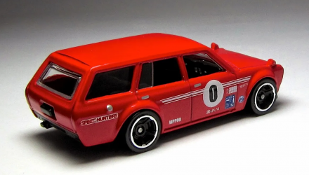 Машинка Базова Hot Wheels '71 Datsun Bluebird 510 Wagon Workshop 1:64 BFD77 Red - Retromagaz, image 3