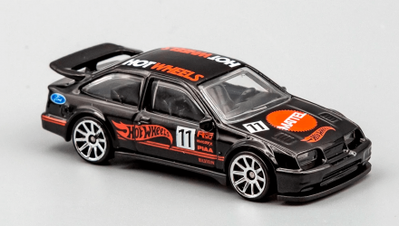 Машинка Базовая Hot Wheels '87 Ford Sierra Cosworth Retro Racers 1:64 HCT21 Black - Retromagaz, image 2