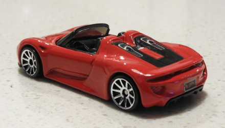 Машинка Базовая Hot Wheels Porsche 918 Spyder Factory Fresh 1:64 FJY16 Red - Retromagaz, image 3