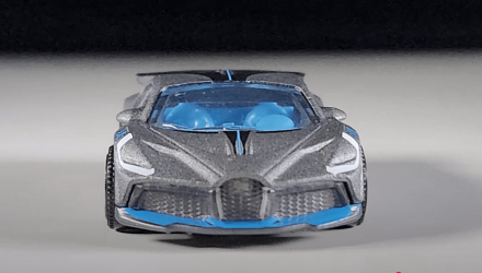 Тематическая Машинка Matchbox 2018 Bugatti Divo European Streets 1:64 Blue - Retromagaz, image 5