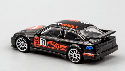 Машинка Базовая Hot Wheels '87 Ford Sierra Cosworth Retro Racers 1:64 HCT21 Black - Retromagaz, image 3