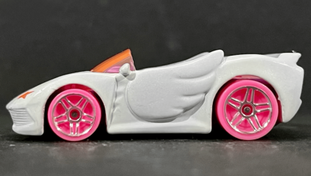 Машинка Базовая Hot Wheels Barbie Extra Screen Time 1:64 HKH11 White - Retromagaz, image 3