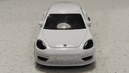 Машинка Базовая Hot Wheels Porsche Panamera Turbo S E-Hybrid Sport Turismo Porsche 1:64 GHD20 White - Retromagaz, image 5