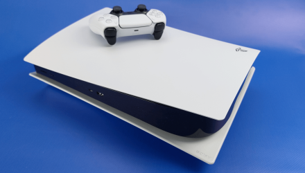 Набір Консоль Sony PlayStation 5 Blu-ray 825GB White Б/У  + Геймпад Бездротовий DualSense + Зарядний Пристрій Дротовий для DualSense - Retromagaz, image 4