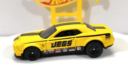 Машинка Базова Hot Wheels '18 Dodge Challenger SRT Demon Muscle Mania 1:64 GHD04 Yellow - Retromagaz, image 3