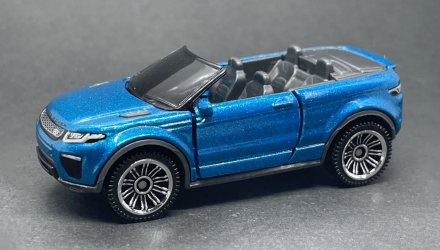 Тематическая Машинка Matchbox Range Rover Evoque Moving Parts 1:64 FWD28/HVN11 Blue - Retromagaz, image 1