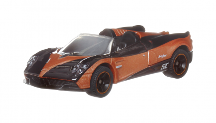 Тематична Машинка Matchbox Pagani Huayra Roadster Super Chase Moving Parts 1:64 FWD28/HVN20 Orange - Retromagaz, image 1