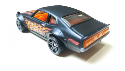 Машинка Базовая Hot Wheels Custom Ford Maverick Flames 1:64 GHD66 Black - Retromagaz, image 4