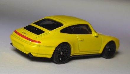 Машинка Базовая Hot Wheels '96 Porsche Carrera Porsche 1:64 GHF18 Yellow - Retromagaz, image 3