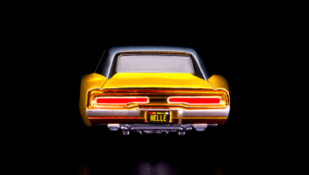 Машинка Premium Hot Wheels 1969 Dodge Charger R/T Red Line Club RLC 1:64 HNL23 Yellow - Retromagaz, image 6