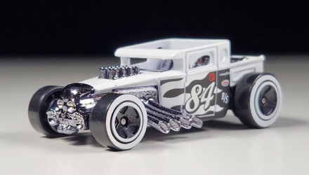 Машинка Базова Hot Wheels Bone Shaker Treasure Hunts Track Champs 1:64 HTF24 White - Retromagaz, image 1