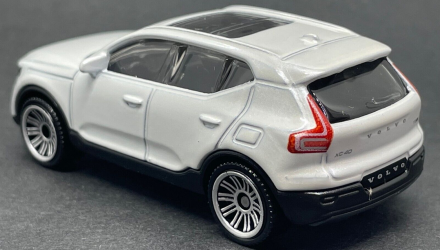 Машинка Велике Місто Matchbox Volvo XC40 Highway 1:64 HLC55 White - Retromagaz, image 3