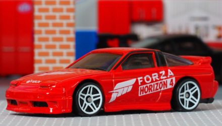 Тематическая Машинка Hot Wheels '96 Nissan 180SX Type X Forza Horizon 1:64 GBB66 Red - Retromagaz, image 2