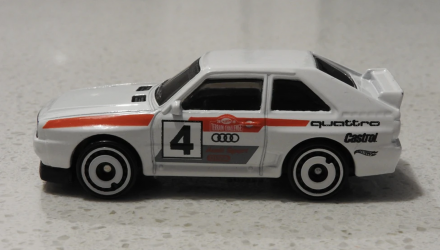 Машинка Базовая Hot Wheels '84 Audi Sport Quattro Baja Blazers 1:64 FWG04 White - Retromagaz, image 4