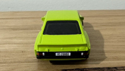 Машинка Базовая Hot Wheels Ford Escort RS2000 Factory Fresh 1:64 HTC48 Green - Retromagaz, image 4