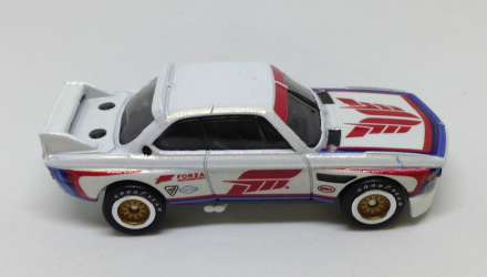 Машинка Premium Hot Wheels '73 BMW 3.0 CSL Race Car Forza Rep. Entertainment 1:64 DWJ95 White - Retromagaz, image 3