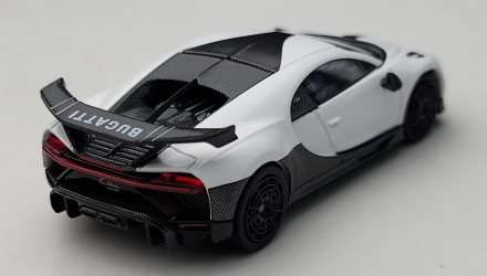 Машинка Premium MINI GT Bugatti Chiron Super Sport 1:64 White - Retromagaz, image 2