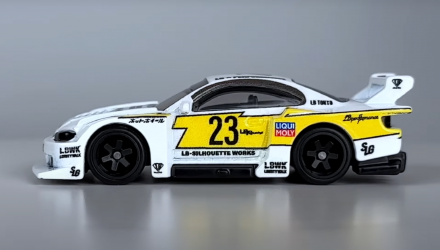 Машинка Premium Hot Wheels LB Super Silhouette Nissan Silvia (S15) Boulevard 1:64 HRT64 White - Retromagaz, image 4