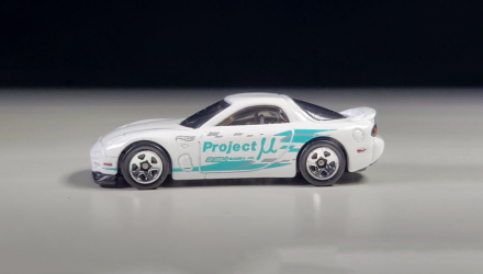 Машинка Базовая Hot Wheels '95 Mazda RX-7 J-Imports 1:64 HTC46 White - Retromagaz, image 3