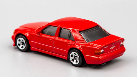 Машинка Базова Hot Wheels Mercedes-Benz 500 E Factory Fresh 1:64 HCT95 Red - Retromagaz, image 3