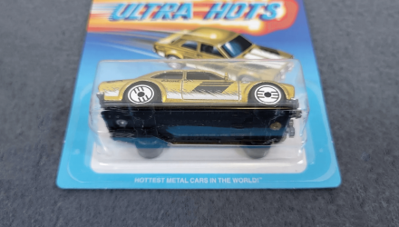 Тематическая Машинка Hot Wheels '70 Ford Escort RS1600 Ultra Hots 1:64 JBY60 Gold - Retromagaz, image 4