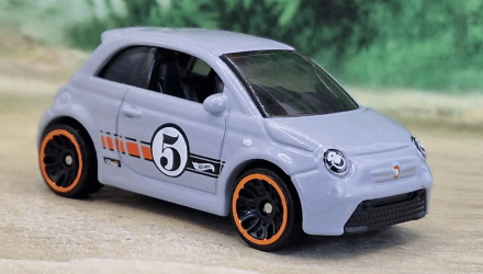 Машинка Базова Hot Wheels Fiat 500e Compact Kings 1:64 HTC18 Grey - Retromagaz, image 3