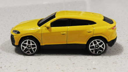 Машинка Базовая Hot Wheels '17 Lamborghini Urus Exotics 1:64 GHB36 Yellow - Retromagaz, image 4