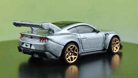 Машинка Базова Hot Wheels Ford Mustang GTD Mustang 60th 1:64 HYW19 Silver - Retromagaz, image 3