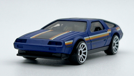 Машинка Базовая Hot Wheels DMC Delorean The `80S 1:64 HKJ65 Dark Blue - Retromagaz, image 2