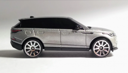 Машинка Базовая Hot Wheels Range Rover Velar Factory Fresh 1:64 FYB37 Silver - Retromagaz, image 4