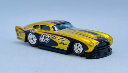 Машинка Базова Hot Wheels Aston Martin DB4GT High-Speed Edition Zamac Super Treasure Hunt STH Dream Garage 1:64 JBC39 Gold - Retromagaz, image 4