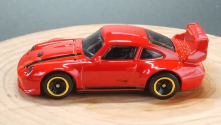 Машинка Базовая Hot Wheels Porsche 993 GT2 Exotics 1:64 GRY84 Red - Retromagaz, image 4