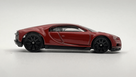 Машинка Базова Hot Wheels '16 Bugatti Chiron Quarter Mile Heroes 1:64 HTB88 Red - Retromagaz, image 3