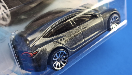 Машинка Базовая Hot Wheels Tesla Model 3 Factory Fresh 1:64 GHC05 Metallic Silver - Retromagaz, image 4