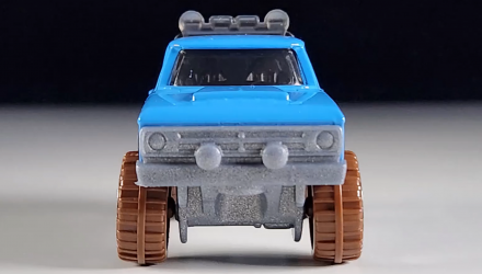 Машинка Базовая Hot Wheels '70 Dodge Power Wagon Mud Studs 1:64 HKH76 Light Blue - Retromagaz, image 5