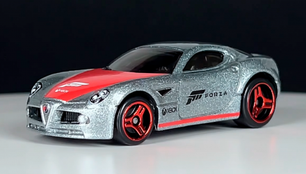 Тематическая Машинка Hot Wheels Alfa Romeo 8C Competizione Forza 1:64 HLK24 Silver - Retromagaz, image 2