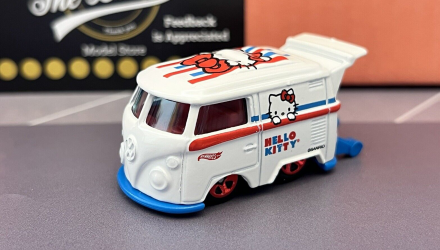 Машинка Базова Hot Wheels Volkswagen Kool Kombi Hello Kitty Screen Time 1:64 GRX94 White - Retromagaz, image 2