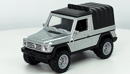 Машинка Premium Hot Wheels 1991 Mercedes-Benz G-Class Boulevard 1:64 GJT79 Metallic Silver - Retromagaz, image 2