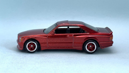 Машинка Базовая Hot Wheels '89 Mercedes-Benz 560 SEC AMG Super Treasure Hunt STH Modified 1:64 HTF33 Red - Retromagaz, image 3