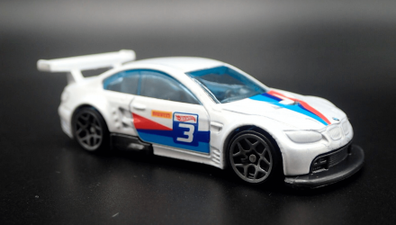 Машинка Базовая Hot Wheels BMW M3 GT2 Race Day 1:64 GTC82 White - Retromagaz, image 2