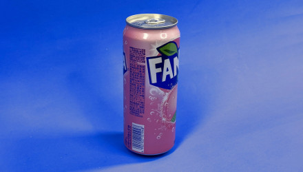 Напій Fanta White Peach (Japan) 500ml - Retromagaz, image 2