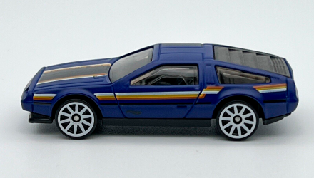 Машинка Базовая Hot Wheels DMC Delorean The `80S 1:64 HKJ65 Dark Blue - Retromagaz, image 4